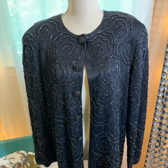 Beaded Two Piece Suit - Picture 3 of 7